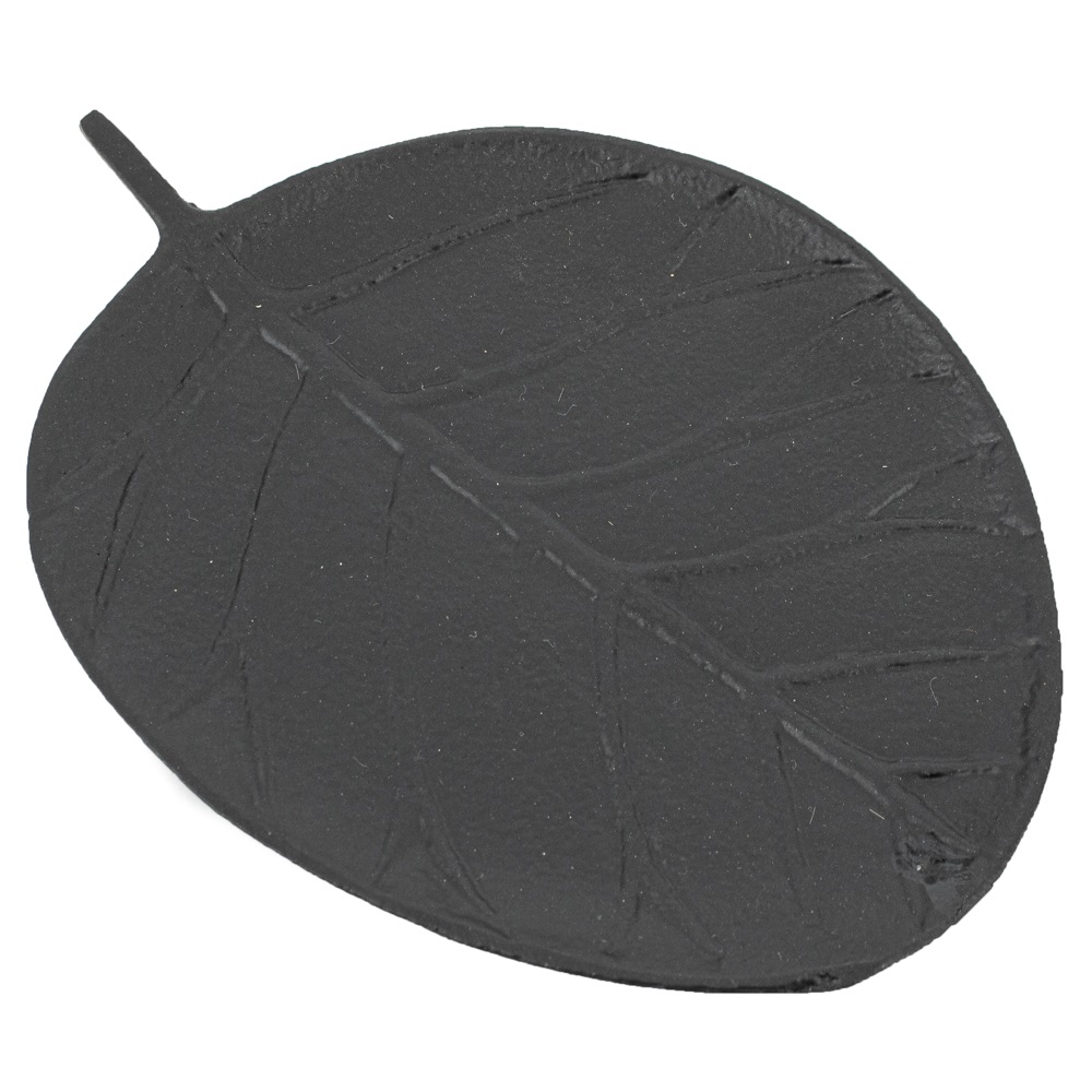 Schaaltje blad zwart metaal 17,5 x 12,5 cm – hb6715